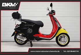 Vespa Primavera 125 Disney Mickey Mouse Edition