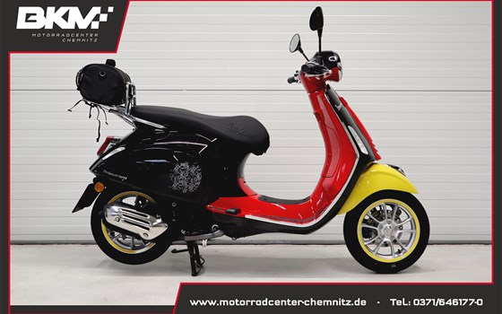 Gebrauchtmotorrad Vespa Primavera 125 Disney Mickey Mouse Edition - Bild 1