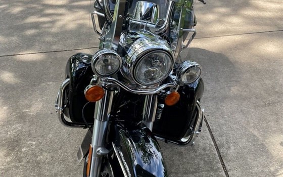 Gebrauchtmotorrad Harley-Davidson Road King Custom FLHRS - Bild 4 Gebrauchtmotorrad Harley-Davidson Road King Custom FLHRS - Bild 4