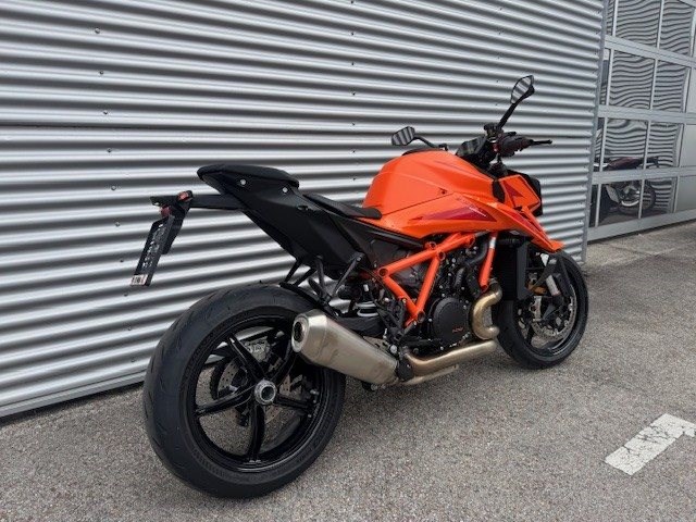 KTM 1390 Super Duke R (orange) - Bild 3