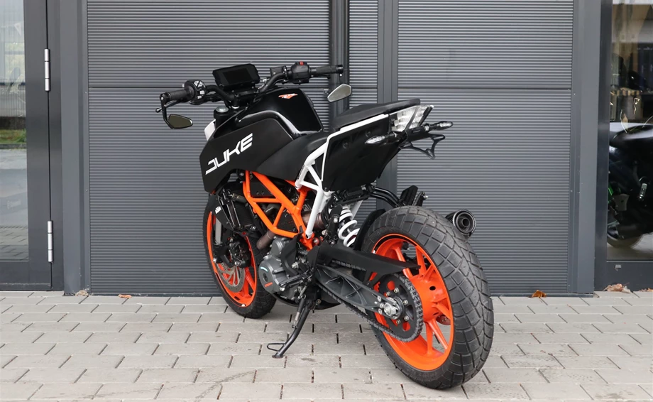 Angebot KTM 390 Duke Bild 6: Angebot KTM 390 Duke