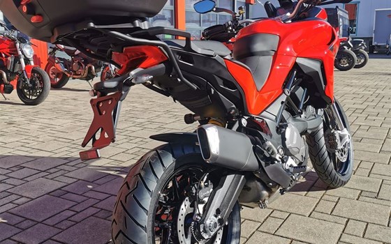 Gebrauchtmotorrad Ducati Multistrada V2 - Bild 4 Gebrauchtmotorrad Ducati Multistrada V2 - Bild 4