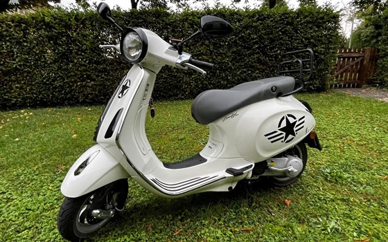 Gebrauchtmotorrad Vespa Primavera 50 2T - Bild 2 Gebrauchtmotorrad Vespa Primavera 50 2T - Bild 2