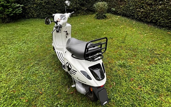 Gebrauchtmotorrad Vespa Primavera 50 2T - Bild 3 Gebrauchtmotorrad Vespa Primavera 50 2T - Bild 3