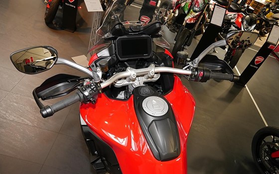 Gebrauchtmotorrad Ducati Multistrada V4 S Sport - Bild 8