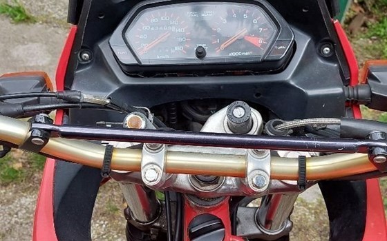 Gebrauchtmotorrad Honda NX 500 Dominator - Bild 6