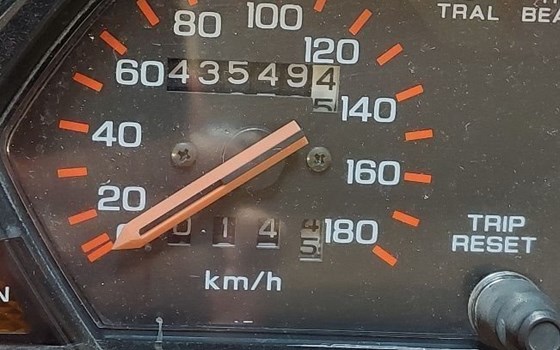 Gebrauchtmotorrad Honda NX 500 Dominator - Bild 9