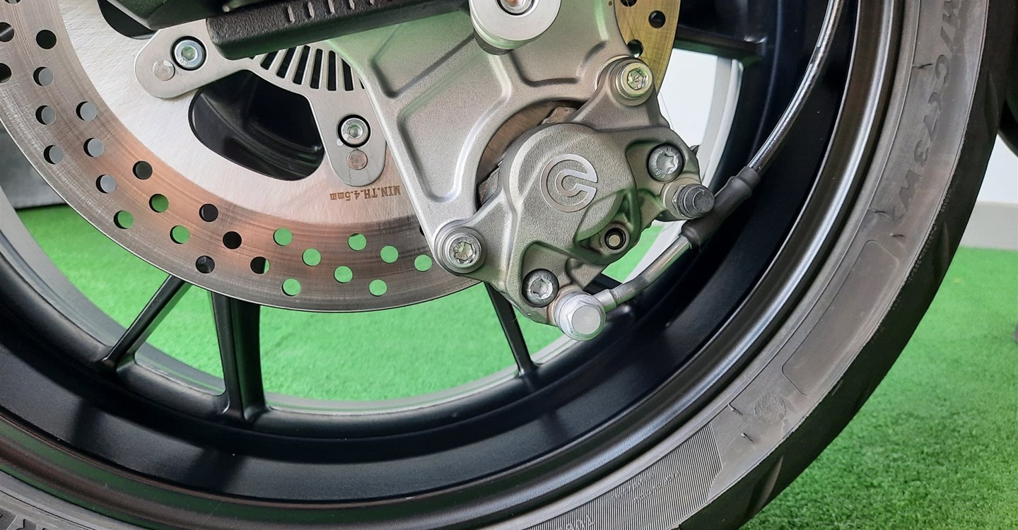 Angebot Benelli 752 S
