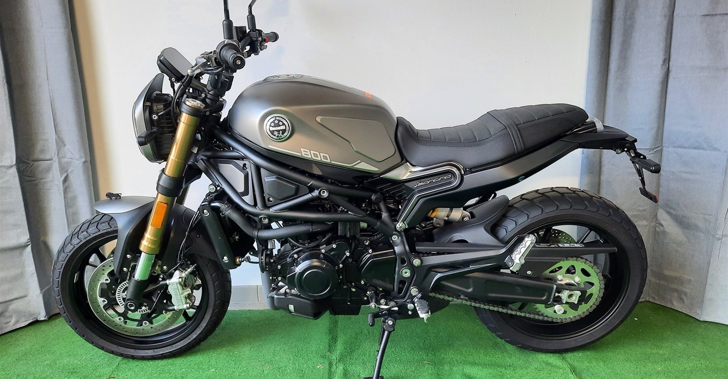 Angebot Benelli Leoncino 800