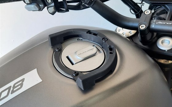 Gebrauchtmotorrad Benelli Leoncino 800 - Bild 16