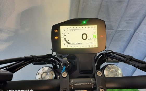 Gebrauchtmotorrad Benelli Leoncino 800 - Bild 7