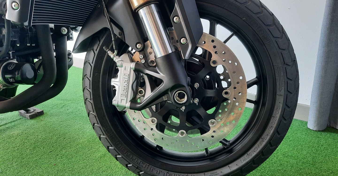 Angebot Benelli Leoncino 800