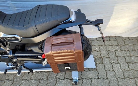 Neufahrzeug Benelli Leoncino 800 - Bild 22