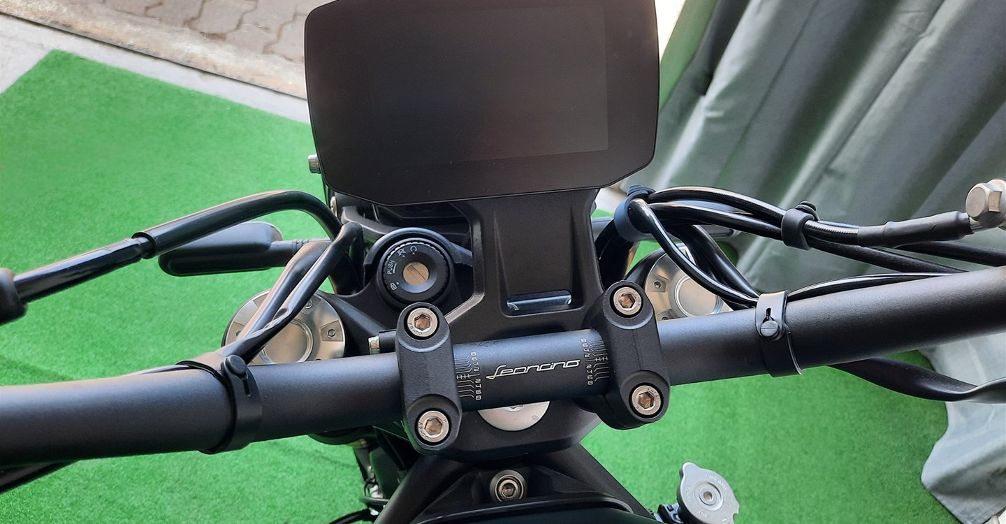 Angebot Benelli Leoncino 800