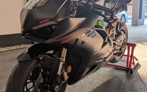 Gebrauchtmotorrad Ducati Panigale V2 - Bild 6 Gebrauchtmotorrad Ducati Panigale V2 - Bild 6