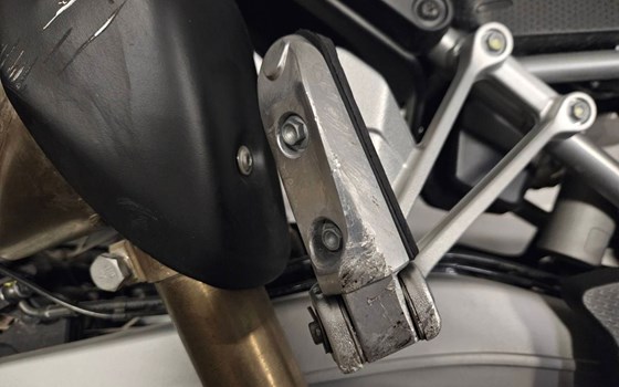 Gebrauchtmotorrad Aprilia Tuareg 660 - Bild 10 Gebrauchtmotorrad Aprilia Tuareg 660 - Bild 10