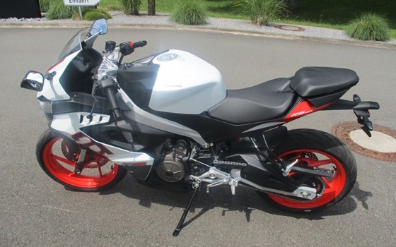 Gebrauchtmotorrad Aprilia RS 457 - Bild 5
