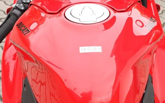 Gebrauchtmotorrad Ducati Panigale V4 S - Bild 14