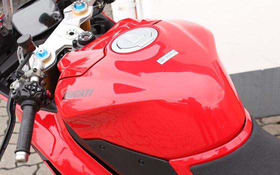 Gebrauchtmotorrad Ducati Panigale V2 S - Bild 6