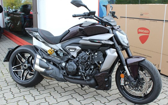 Gebrauchtmotorrad Ducati XDiavel V4 - Bild 1