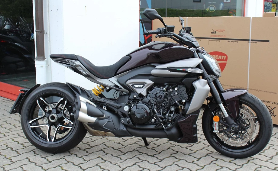 Angebot Ducati XDiavel V4 Bild 2: Angebot Ducati XDiavel V4