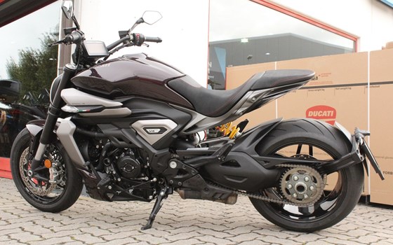 Gebrauchtmotorrad Ducati XDiavel V4 - Bild 5