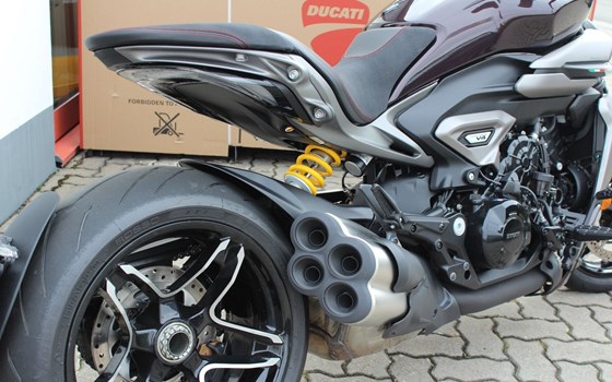 Gebrauchtmotorrad Ducati XDiavel V4 - Bild 6