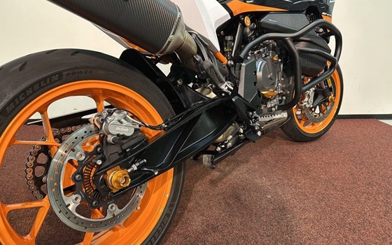 Gebrauchtmotorrad KTM 890 SMT - Bild 10