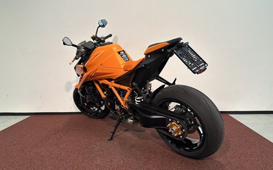 Gebrauchtmotorrad KTM 1390 Super Duke R EVO - Bild 6