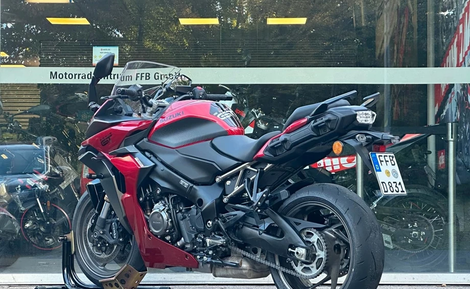 Angebot Suzuki GSX-S1000GT Bild 6: Angebot Suzuki GSX-S1000GT