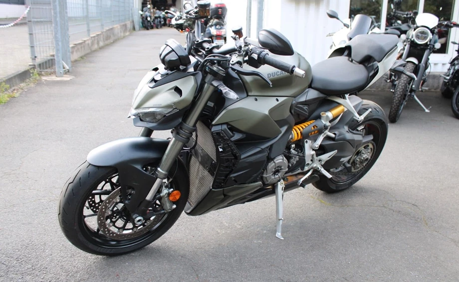 Angebot Ducati Streetfighter V2 Bild 2: Angebot Ducati Streetfighter V2