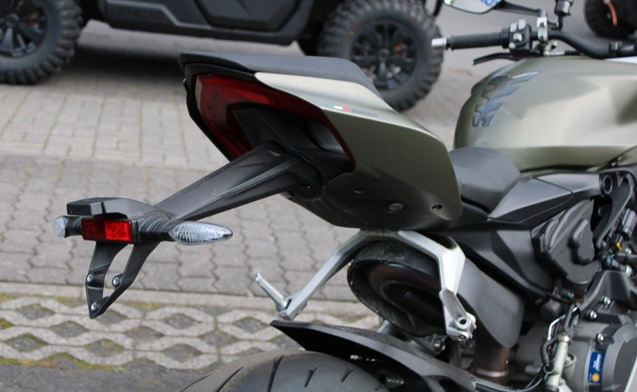 Angebot Ducati Streetfighter V2 Bild 5: Angebot Ducati Streetfighter V2