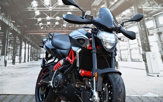 Gebrauchtmotorrad Aprilia Shiver 900 - Bild 4