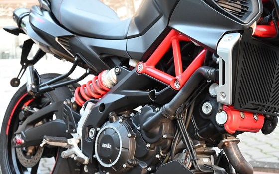 Gebrauchtmotorrad Aprilia Shiver 900 - Bild 7