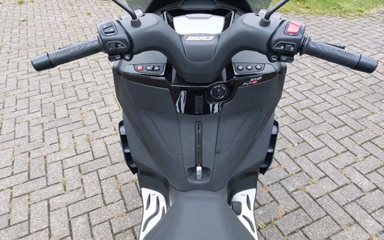 Gebrauchtmotorrad Piaggio MP3 300 Sport - Bild 11