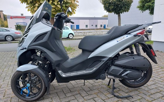 Gebrauchtmotorrad Piaggio MP3 300 Sport - Bild 13