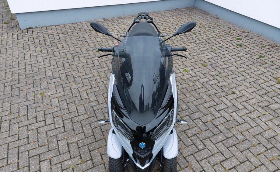 Angebot Piaggio MP3 300 Sport Bild 3: Angebot Piaggio MP3 300 Sport