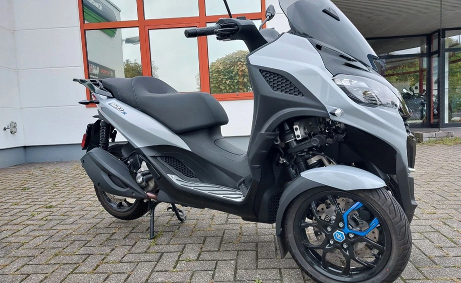 Angebot Piaggio MP3 300 Sport Bild 5: Angebot Piaggio MP3 300 Sport