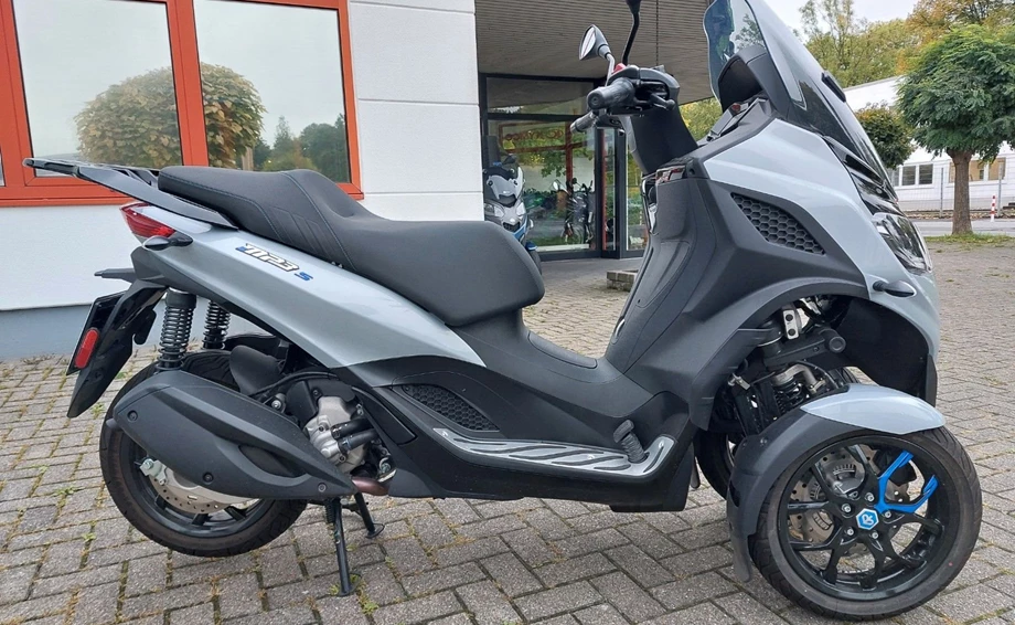 Angebot Piaggio MP3 300 Sport Bild 6: Angebot Piaggio MP3 300 Sport