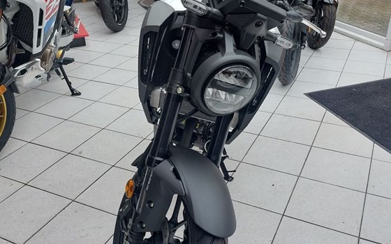 Neufahrzeug Honda CB125R - Bild 3