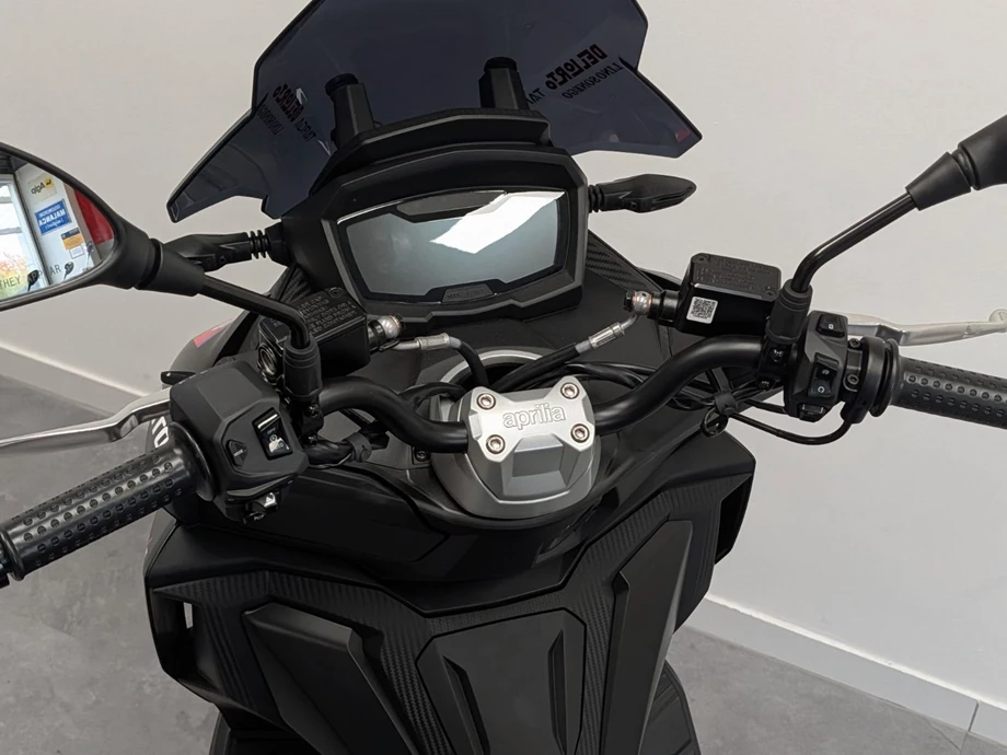 Angebot Aprilia SR GT Replica 125 Bild 5: Angebot Aprilia SR GT Replica 125