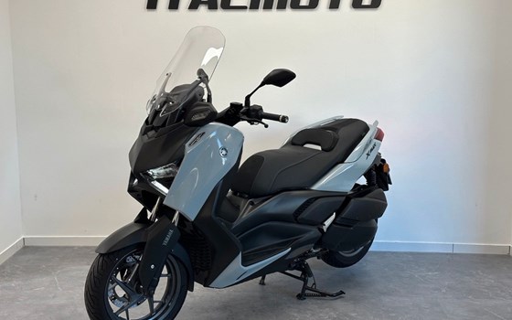 Gebrauchtmotorrad Yamaha XMAX 300 Tech MAX - Bild 1