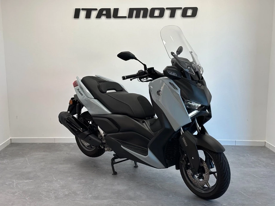 Angebot Yamaha XMAX 300 Tech MAX Bild 2: Angebot Yamaha XMAX 300 Tech MAX