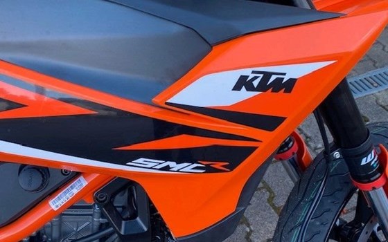 Neufahrzeug KTM 125 SMC R - Bild 9