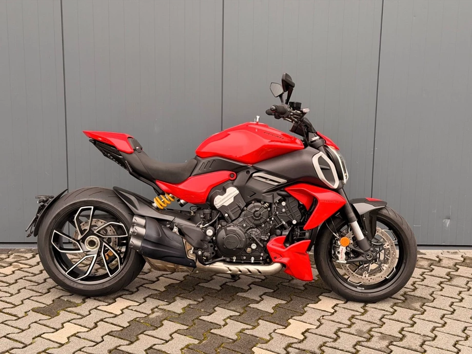 Angebot Ducati Diavel V4 Bild 1: Angebot Ducati Diavel V4