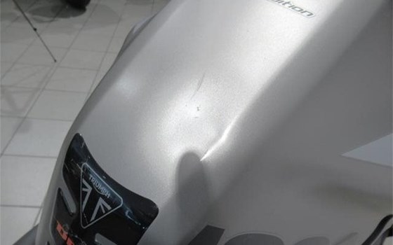 Gebrauchtmotorrad Triumph Tiger 1200 Desert Edition - Bild 24