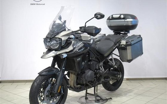 Gebrauchtmotorrad Triumph Tiger 1200 Desert Edition - Bild 4 Gebrauchtmotorrad Triumph Tiger 1200 Desert Edition - Bild 4