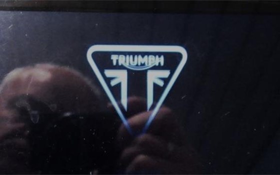 Gebrauchtmotorrad Triumph Tiger 1200 Desert Edition - Bild 6 Gebrauchtmotorrad Triumph Tiger 1200 Desert Edition - Bild 6