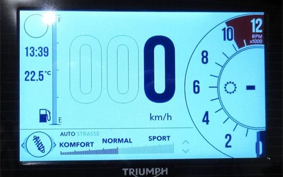 Gebrauchtmotorrad Triumph Tiger 1200 Desert Edition - Bild 9