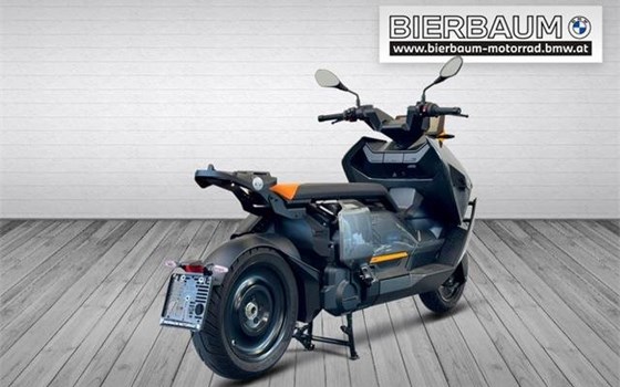 Gebrauchtmotorrad BMW CE 04 - Bild 2 Gebrauchtmotorrad BMW CE 04 - Bild 2